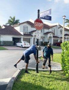 Sign Installation Services In Miami Street Pole Directional Sign Installation Scaled