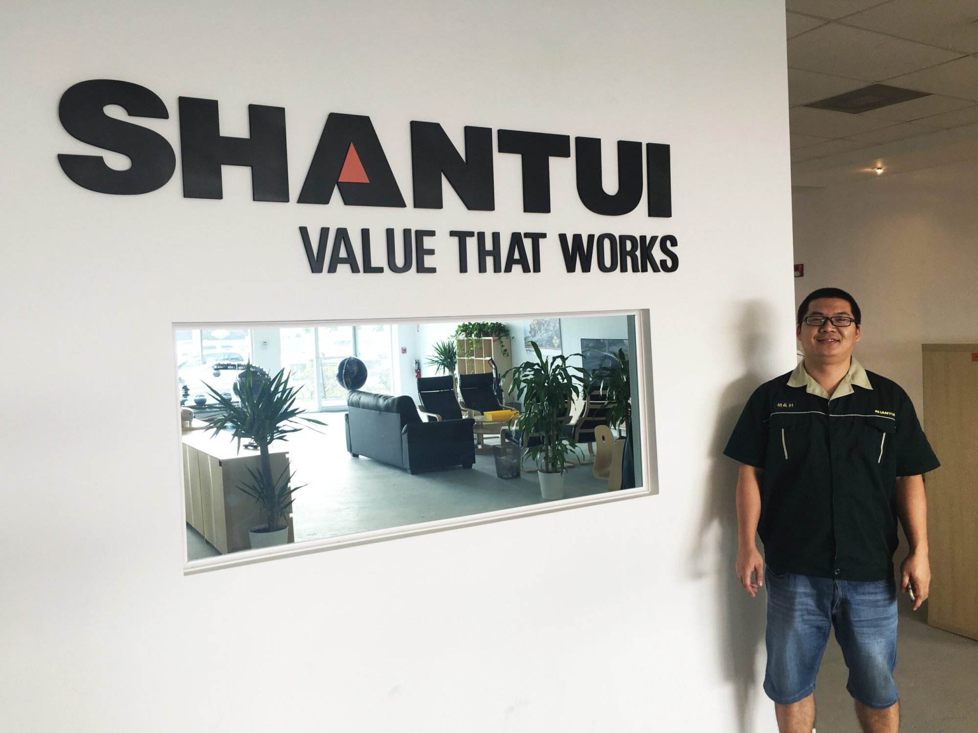 Shantui Signs 34 Scaled