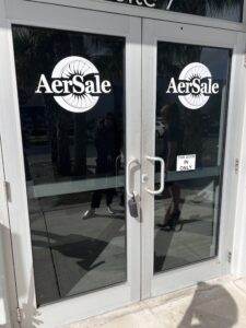 Top Types Of Business Signs In Florida For 2025 Aviation-Door-Decals