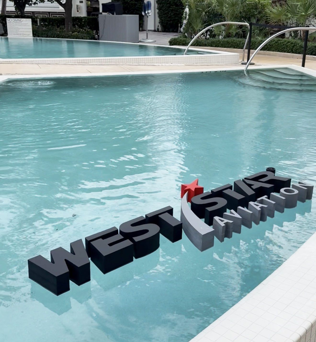 Custom Floating Pool Letters Img 8158