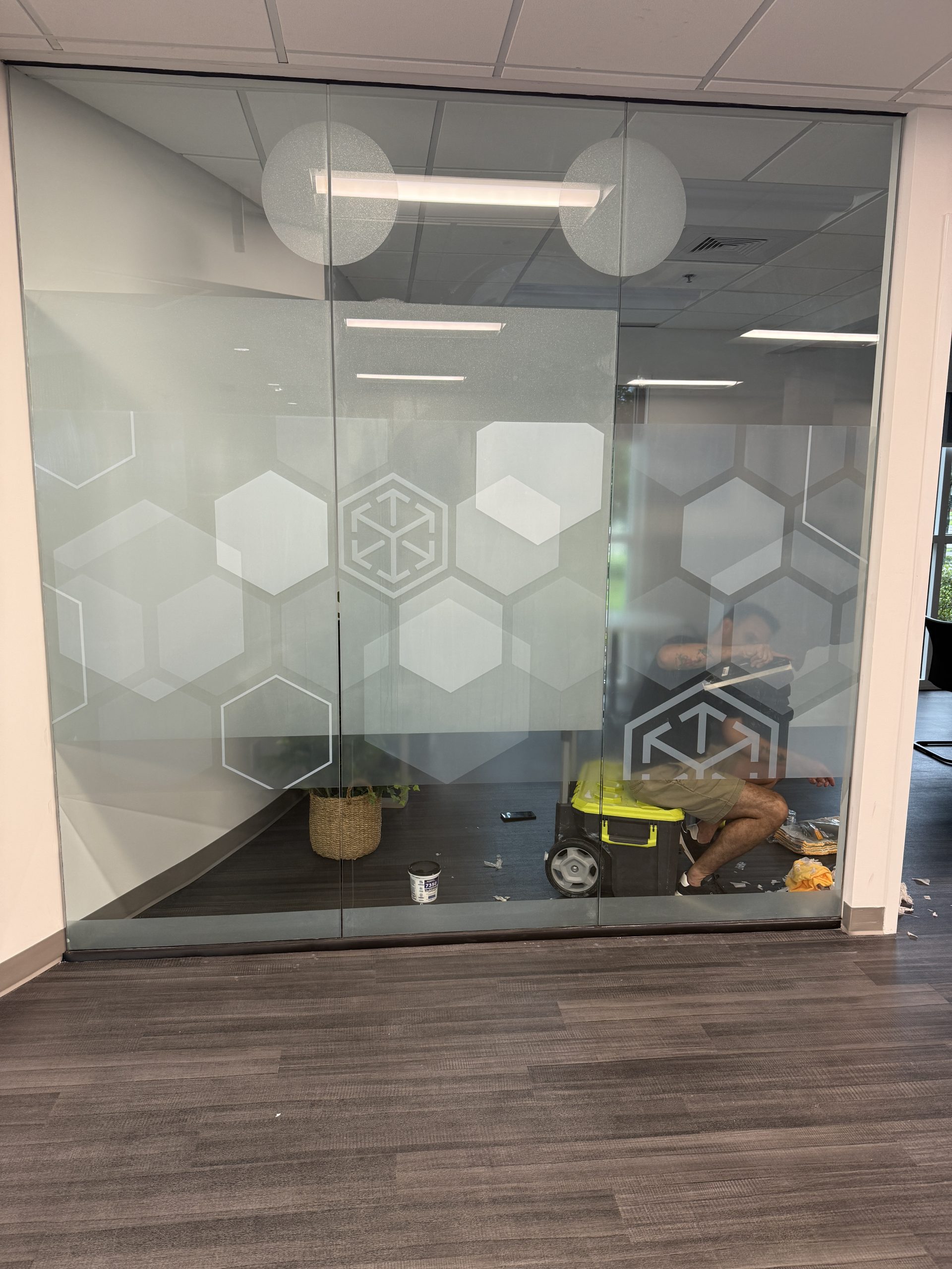 C.h. Robinson Doral Office Signage | Led Neon &Amp; Glass Graphics Conference-Room Glass Wall With Frosted-Look Vinyl Hexagon Privacy Graphics